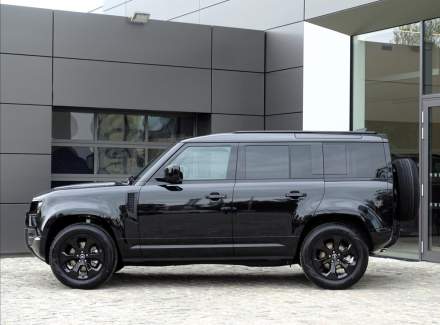 Land Rover - Defender
