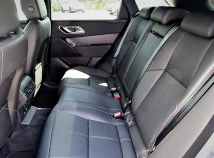 Land Rover - Range Rover Velar