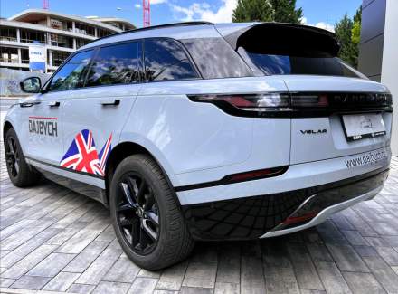Land Rover - Range Rover Velar