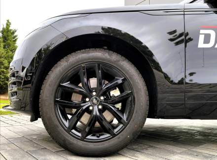 Land Rover - Range Rover Velar