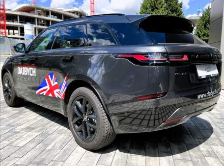 Land Rover - Range Rover Velar