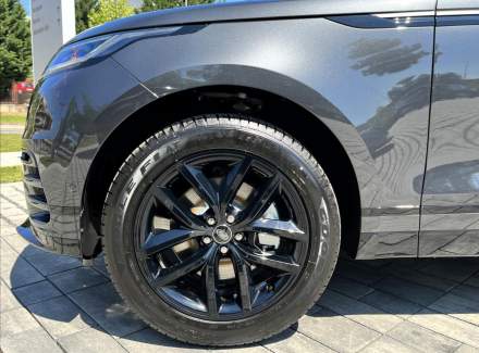 Land Rover - Range Rover Velar