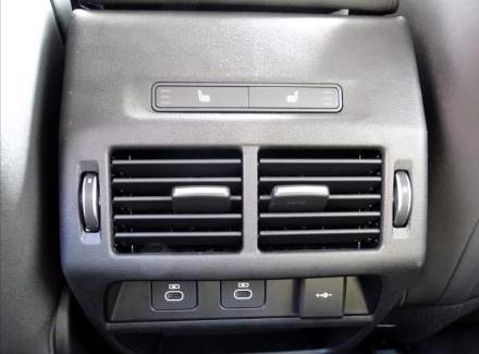 Land Rover - Discovery Sport