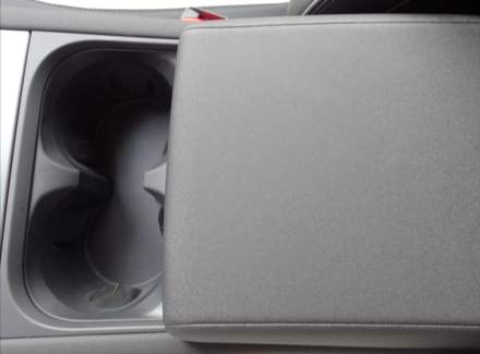 Land Rover - Discovery Sport