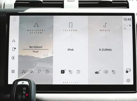 Land Rover - Defender