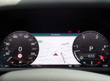 Land Rover - Defender