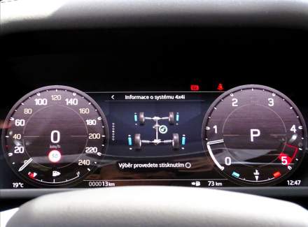 Land Rover - Defender