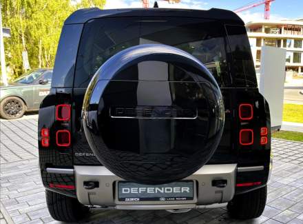 Land Rover - Defender