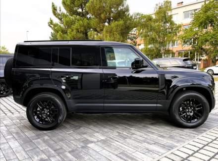 Land Rover - Defender