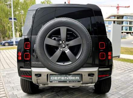 Land Rover - Defender