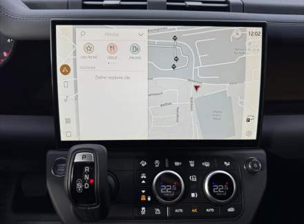 Land Rover - Defender