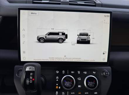 Land Rover - Defender