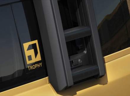 Land Rover - Defender