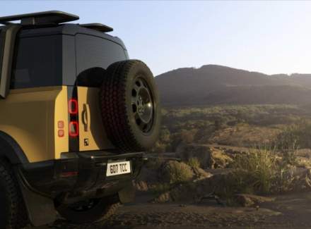 Land Rover - Defender