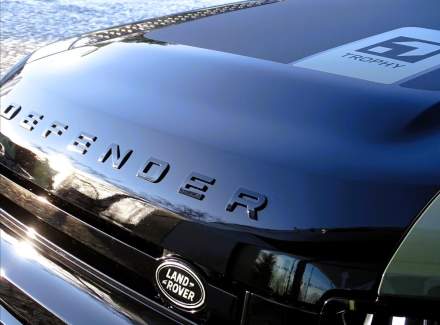 Land Rover - Defender