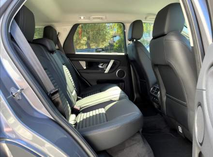 Land Rover - Discovery Sport