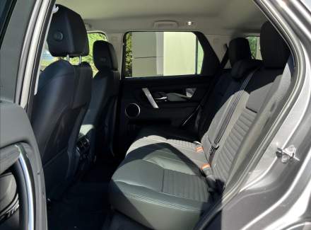 Land Rover - Discovery Sport