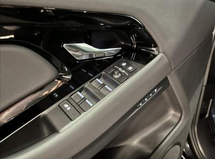 Land Rover - Range Rover Evoque