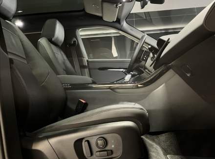 Land Rover - Range Rover Evoque