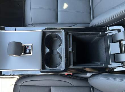 Land Rover - Range Rover Evoque