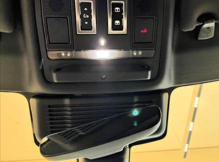 Land Rover - Range Rover Evoque