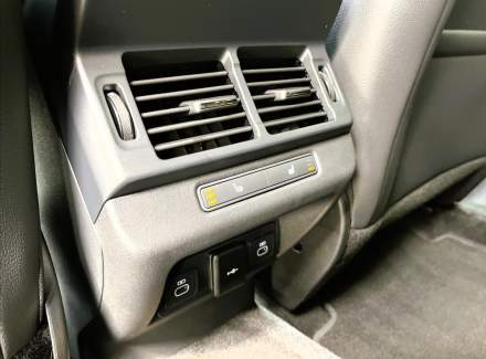 Land Rover - Range Rover Evoque