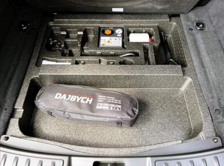 Land Rover - Range Rover Evoque