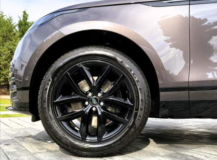 Land Rover - Range Rover Velar