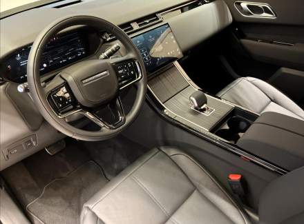 Land Rover - Range Rover Velar