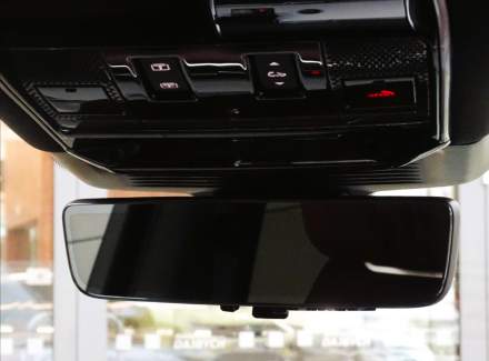 Land Rover - Range Rover