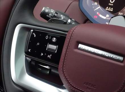 Land Rover - Range Rover