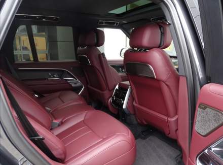 Land Rover - Range Rover