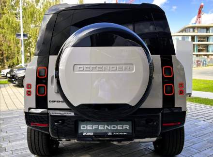 Land Rover - Defender