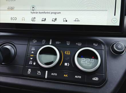 Land Rover - Defender