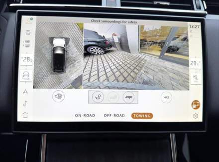 Land Rover - Range Rover Velar