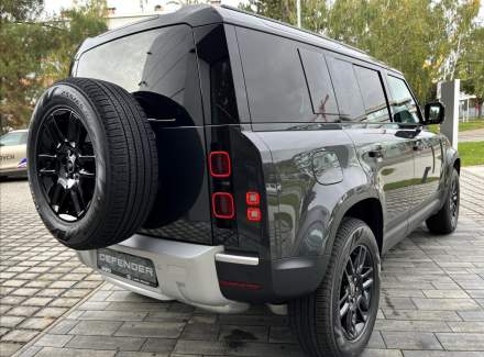 Land Rover - Defender