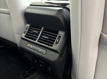 Land Rover - Range Rover Evoque