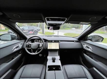 Land Rover - Range Rover Velar