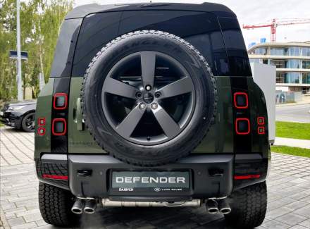 Land Rover - Defender