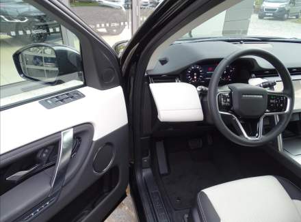 Land Rover - Discovery Sport