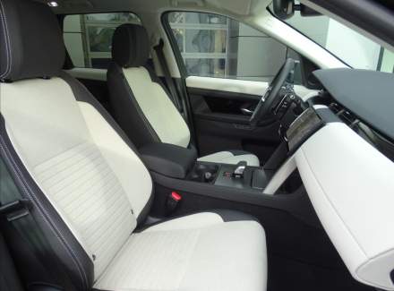 Land Rover - Discovery Sport