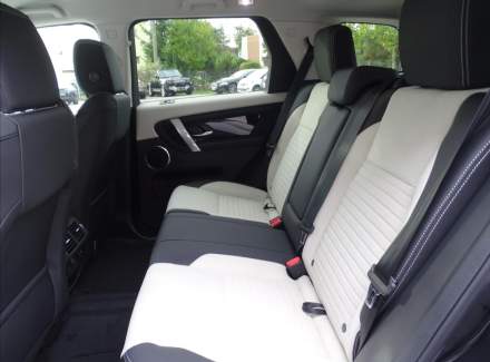 Land Rover - Discovery Sport