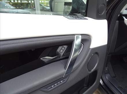 Land Rover - Discovery Sport