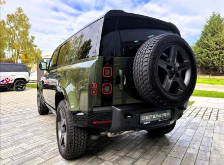 Land Rover - Defender