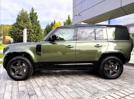 Land Rover - Defender