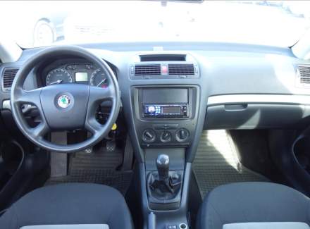 Škoda - Octavia