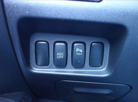 Mitsubishi - Outlander