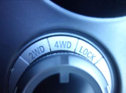 Mitsubishi - Outlander