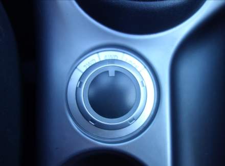 Mitsubishi - Outlander