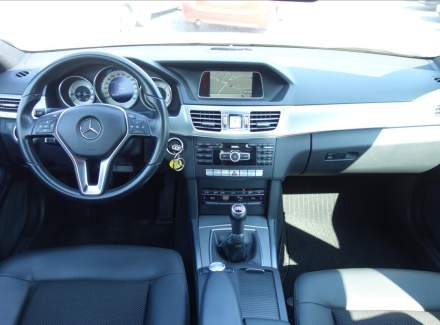 Mercedes-Benz - E-class